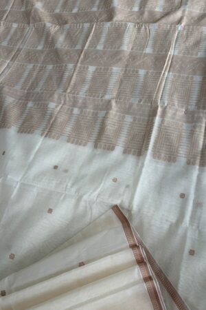 Off-white Baluchari Sharee