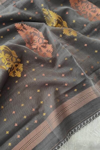 হাফ সিল্ক জামদানী শাড়ী (ছাই রঙ)